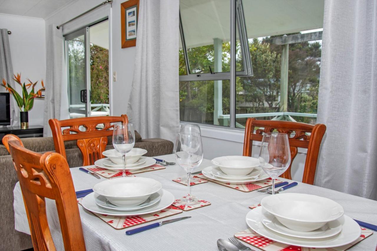 The Taranui Cottage - Mangawhai Heads Holiday Home Dış mekan fotoğraf