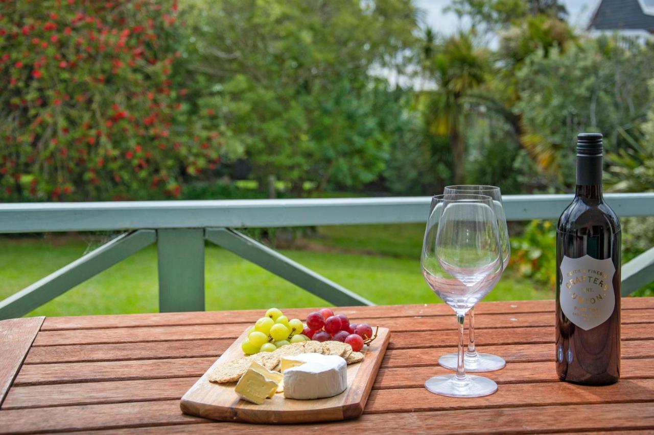 The Taranui Cottage - Mangawhai Heads Holiday Home Dış mekan fotoğraf